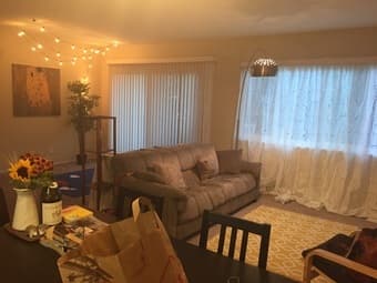 Spacious bedroom w/ private bath in Menlo Park from Aug 19 - Sep 24 1