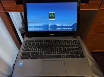 Acer C720 Chromebook $110 1
