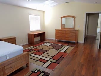 Master suite for rent in 5b/3.5ba house-furnished, all utilities incl 2