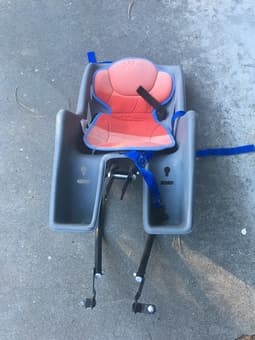 bike car seat available for $15 1