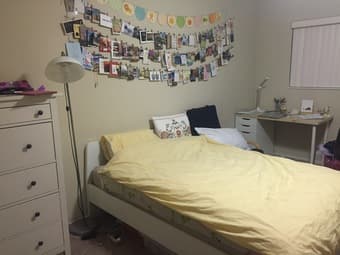 Spacious bedroom w/ private bath in Menlo Park from  Aug 19 - Sep 24 3