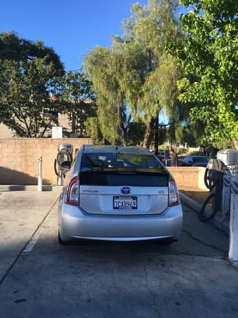 Toyota Prius 2014 4H (hatchback hybrid) for Sale 2