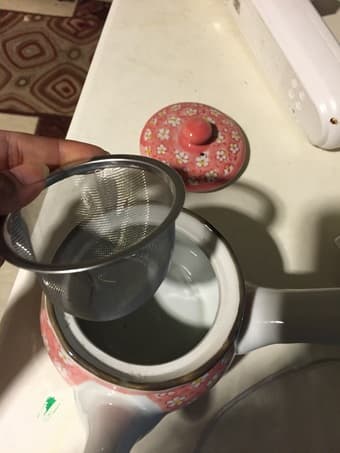 Japenese tea pot $3 3