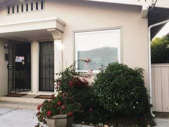 Excellent One bedroom One bathroom in new downtown Burlingame 1