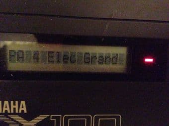 Yamaha DX100 vintage FM synthethizer $150 2