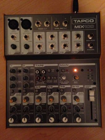 Tapco ultracompact 10 channel mixer - $50 1