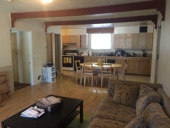$640 -- Semi-converted garage room in Mountain View Home 3