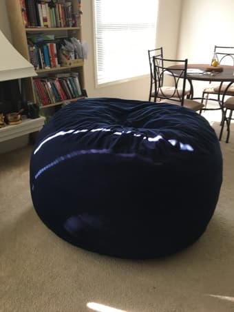 For Sale: Bean bag, floor lamp, skis etc 1