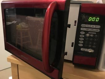 Emerson microwave 30$ 2