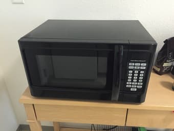 Microwave in Perfect Conditions for Sale 1