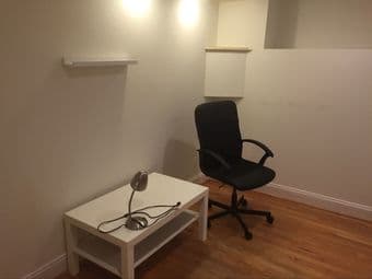 Female Roommate Wanted in Downtown PA 2B1.5B Apt $1200 2