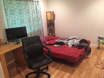 A room available on Sept 1 in a nice townhouse in Mountain View 1