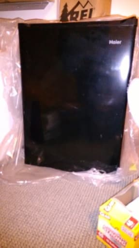 mini fridge(like new)--50 dollars 1