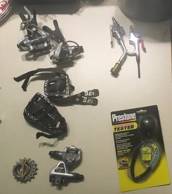 Moving sale - bike parts, tools, Apple MacBook adapter, etc. 2