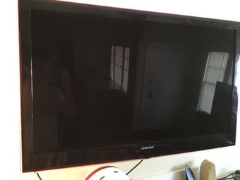 46-inch Samsung LED TV (6000 series) + wall mount - $250 1