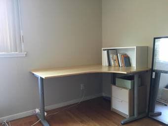 Bedroom pretty desk perfect for both working and decoration - $60 (pal 2