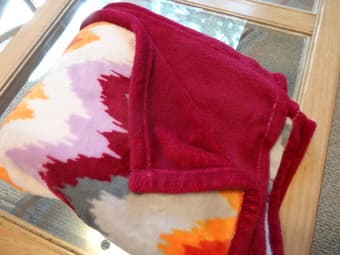 Plush throw, 50"x60" $5 1