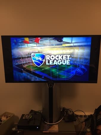 50in Samsung TV  $100 !!! NEEDS TO GO ASAP 2