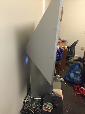 50in Samsung TV  $100 !!! NEEDS TO GO ASAP 3