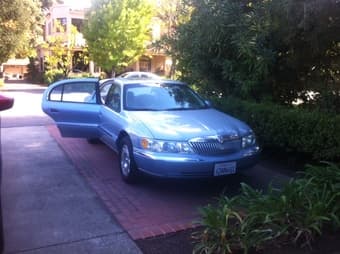 Cheap car! Lincoln Continental - only $1,500 1