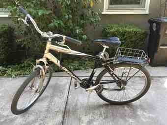 Specialized hybrid bike great condition with basket and lock 1