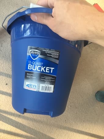 12 quart bucket $3 1