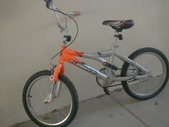 Kids bicycle, 30$ 1