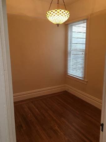 $1950 Private room in super nice Victorian apartment-utility included 2