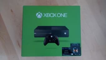 XBOX ONE Bundle NEW/UNOPENED ($300) 1