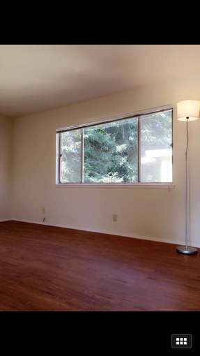 $2480 Mountain View Ave 2b1b Apt renting 2