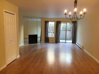 OPEN HOUSE - Quiet 2BR/1.5BA 2-story Townhouse Available Now 2
