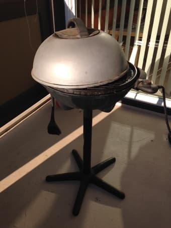 Time for a Labor Day BBQ! Great George Foreman electric grill--$25 1