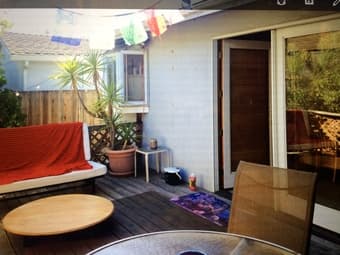 Temporary: 1 bedroom 2 miles from stanford 1