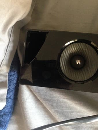 Selling 42" Samsung Soundbar with a BT 9" Subwoofer $150 2