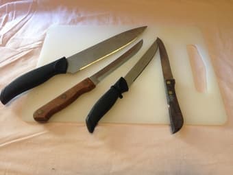 Small ceramic/glass bowls/drinking glass/knives/chopping board $7 2