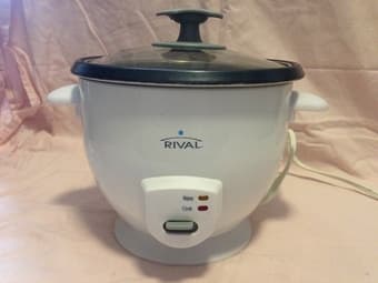 3-cup Rival rice cooker $8 1