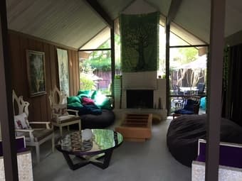 Room available now in Palo Alto Eichler House - Female preferred 3