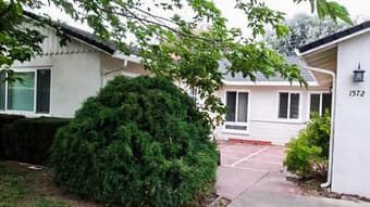 $1300 - Furnished Mountain View Room - walk to downtown Castro Street 3