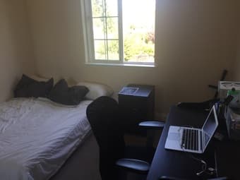Bedroom in Awesome MBA House 2