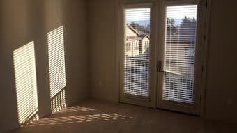 1br available in luxury 2br/2ba 2