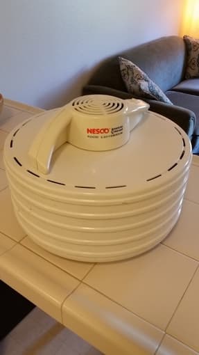 Food dehydrator 1