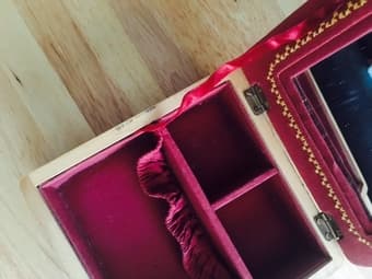 Anthropologie Jewelry Organizer $4 3