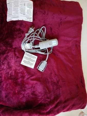 $20 for Sunbeam Heated Blanket with EasySet Controller ($50 in Amazon) 1