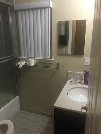 Share A Nice 2B1B Apt Next to Google Quad Campus ($1250 or $1450) 2