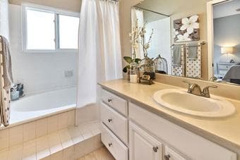 Master suite w/soaking tub available October thru February SantaClara 3