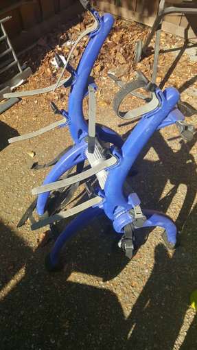 Saris Bones 801 3-Bike Trunk Mount Rack 1