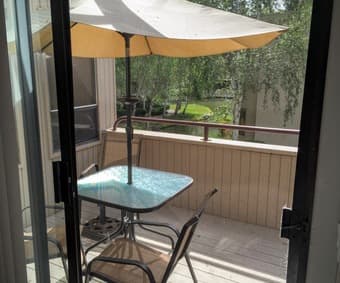 Huge Master Bedroom in Downtown Mountain View - $1975 3