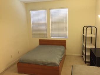 Bedroom in Popular Downtown Luxury Apartment in Redwood City, $1900/mo 2