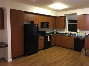 Master bedroom in Emeryville (12/19-1/8) 2