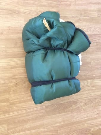sell sleeping bag $8 1